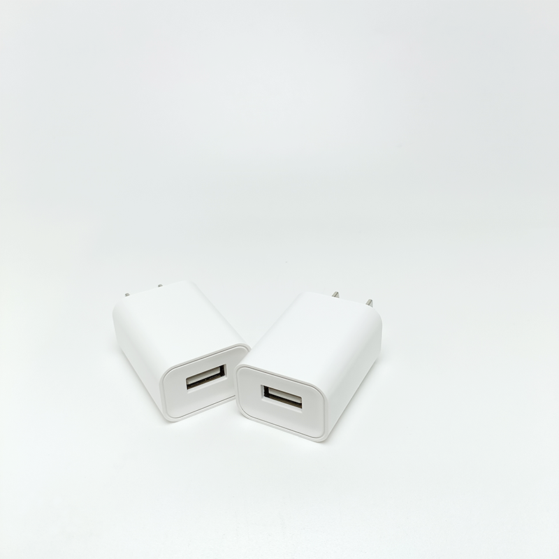 High Quality 5V 2A Travel Charger with 1 USB Socket Mobile Power Adapter US Plug