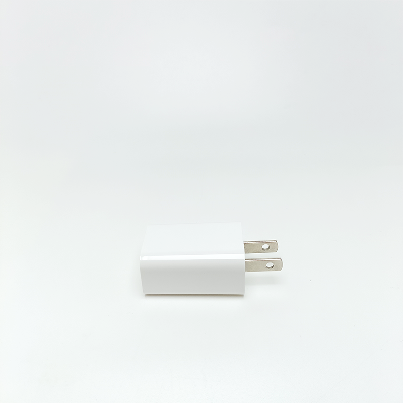 High Quality 5V 2A Travel Charger with 1 USB Socket Mobile Power Adapter US Plug