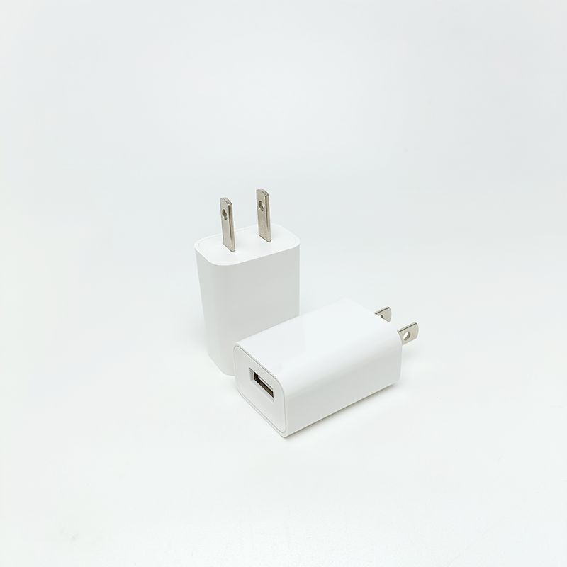 High Quality 5V 2A Travel Charger with 1 USB Socket Mobile Power Adapter US Plug