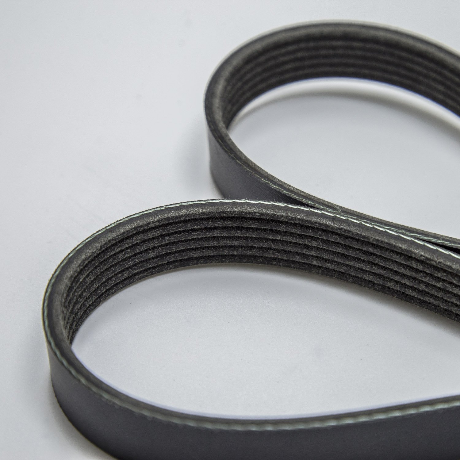 Customized OEM Automotive Parts High Quality Transmission Flat Belt Auto Pk Belt