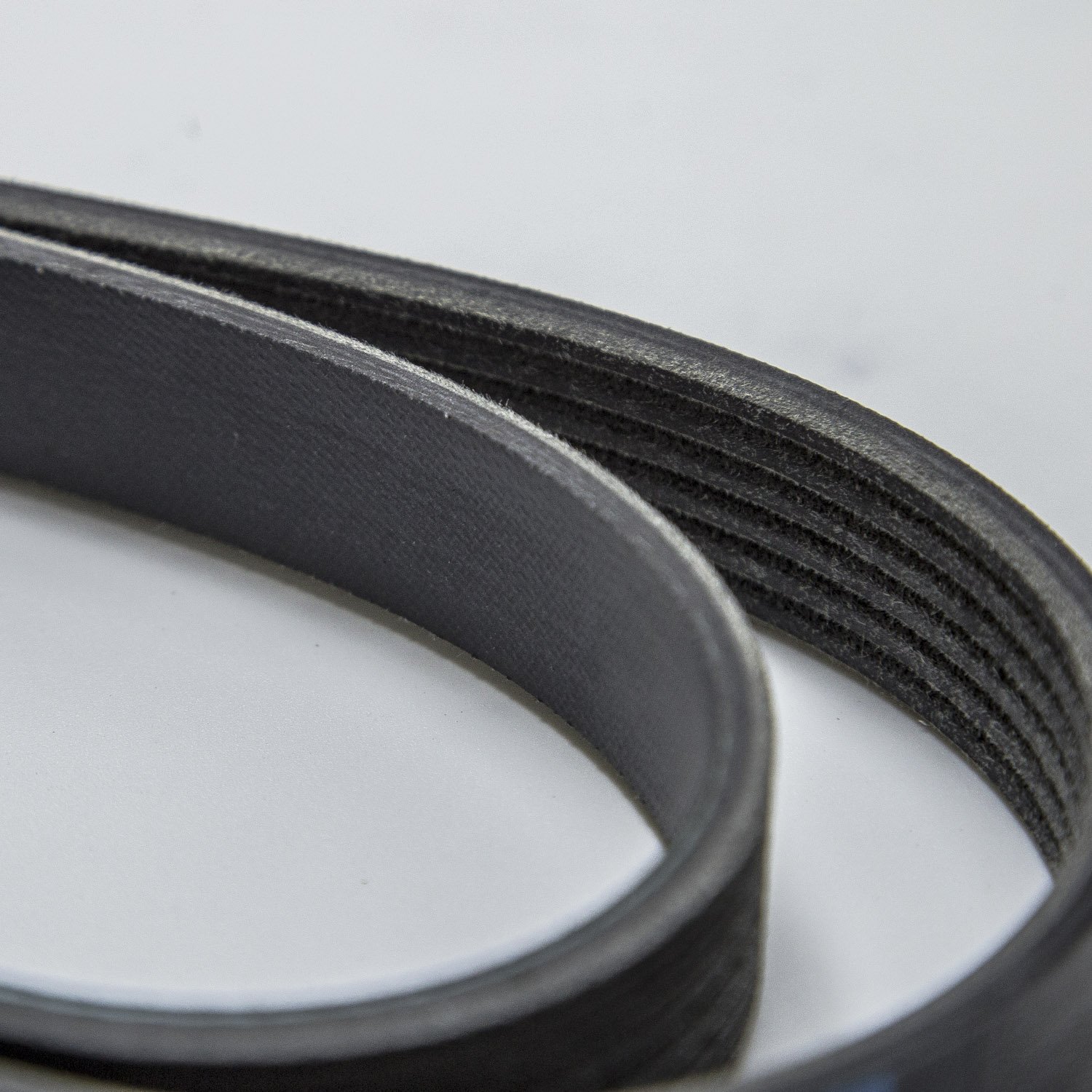 Customized OEM Automotive Parts High Quality Transmission Flat Belt Auto Pk Belt