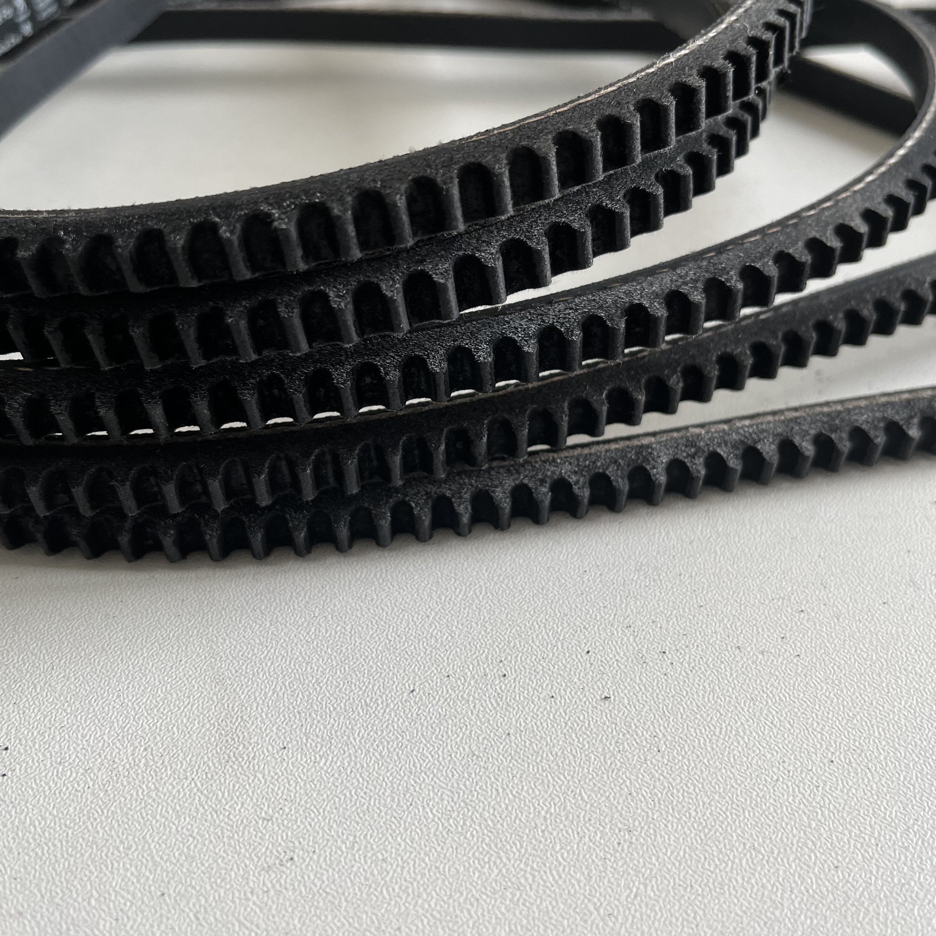 Motorcycle Drive Belt/Transmission V Belt from China factory