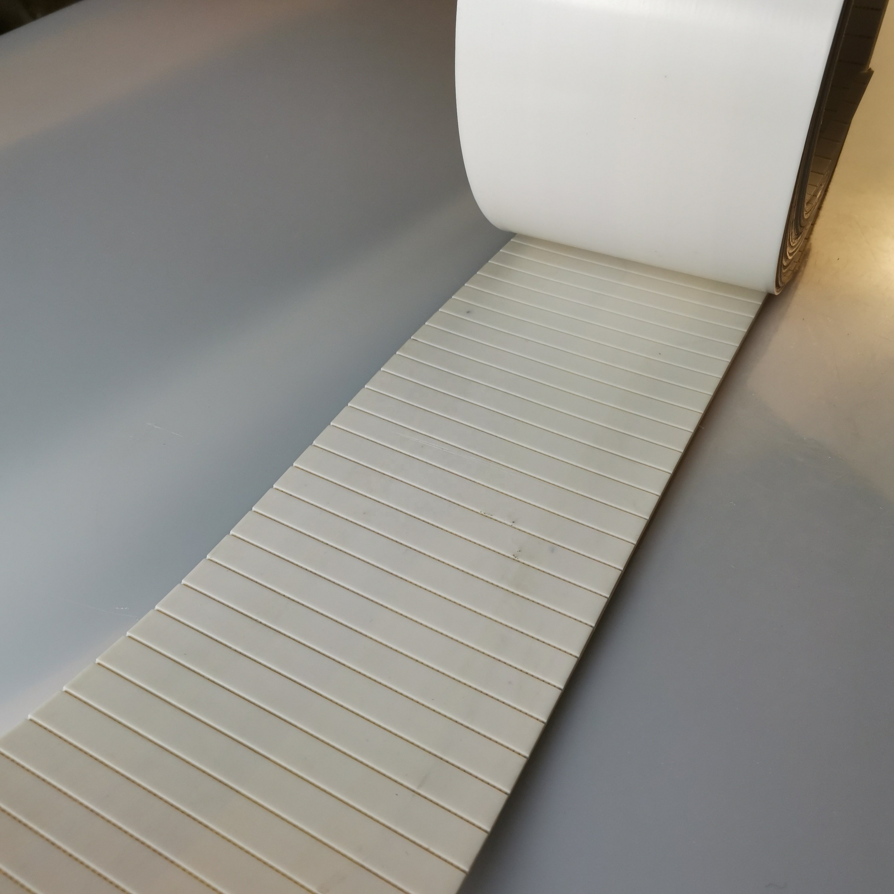 P1/P2/P3/P4 PU flat belt/ polyurethane transmission belt/flat belt