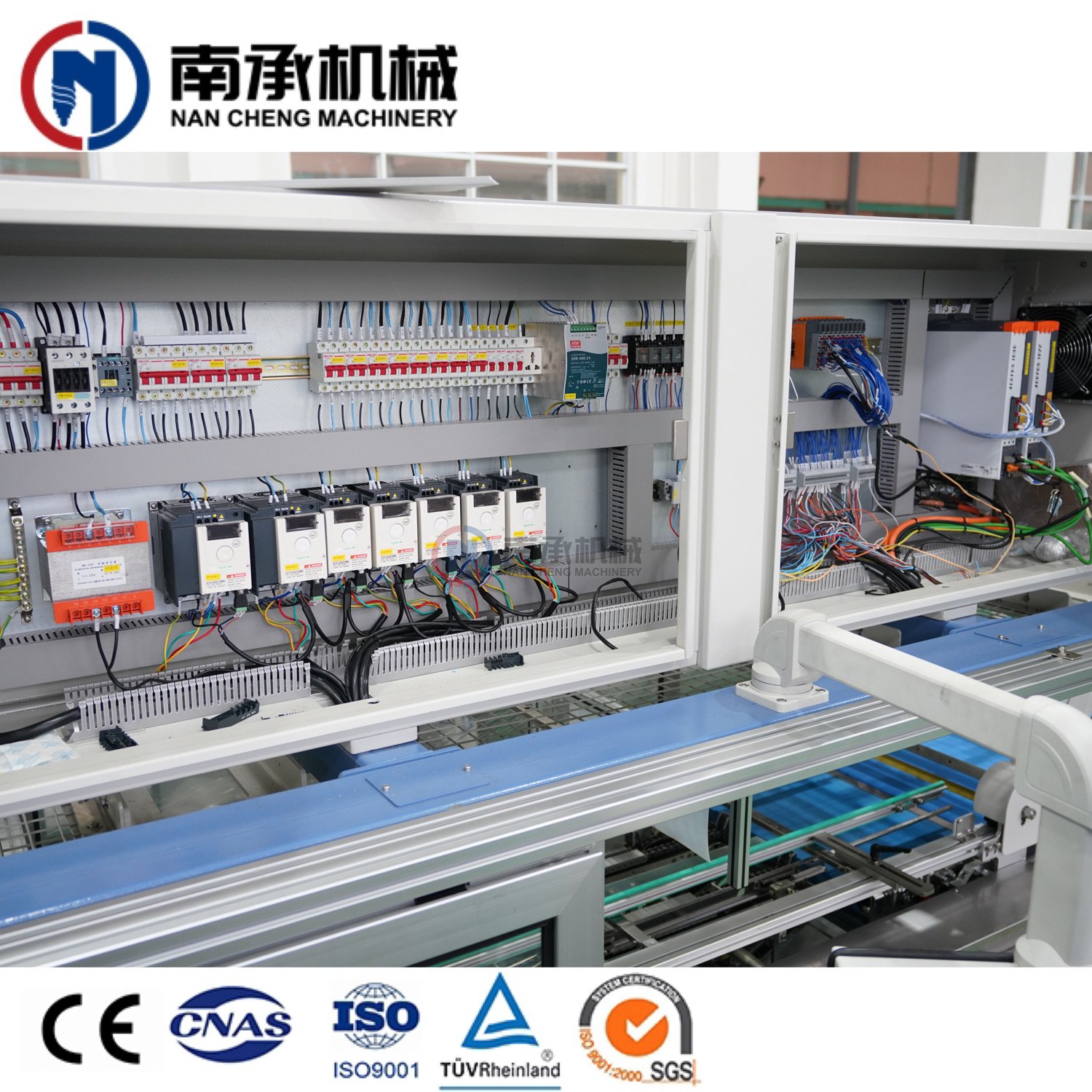 Auto Mineral Water/juice Pet Bottle/tin Can Pe Film Shrink Wrapping Packing Machine