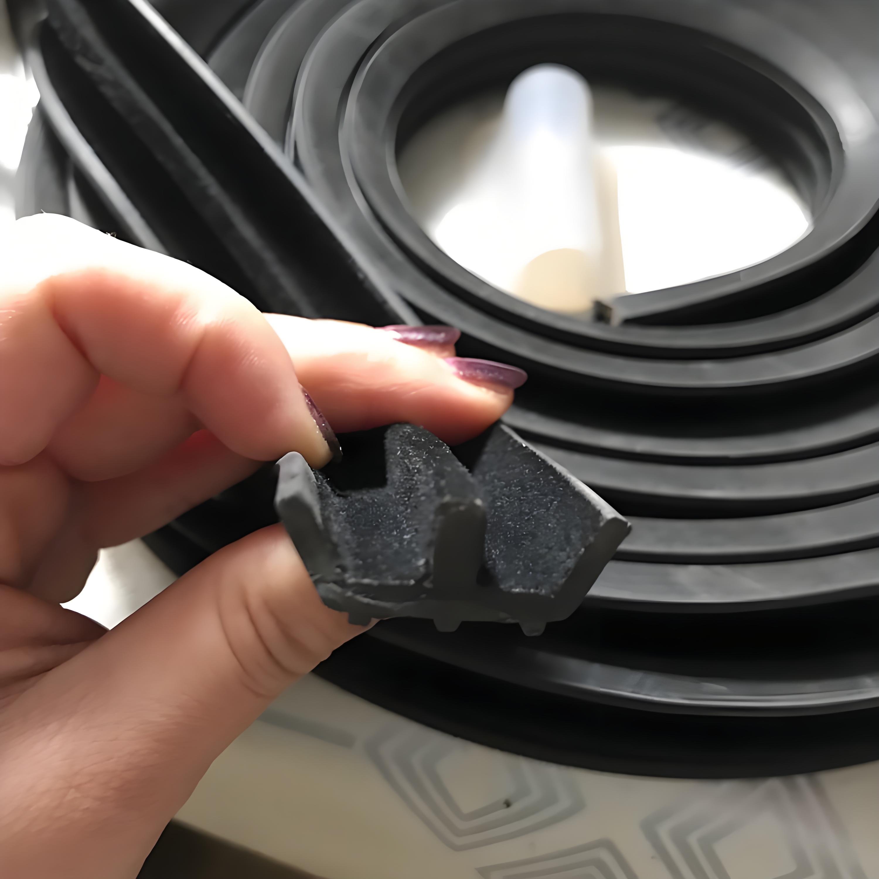 Customizable EPDM Weather Stripping Flexible Flocked Rubber Glass Run Channel for Universal RV Bus Truck Windows Cutting