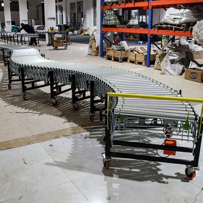LIANGZO Electric Power Retractable Flexible Expandable Roller Conveyor for Sale