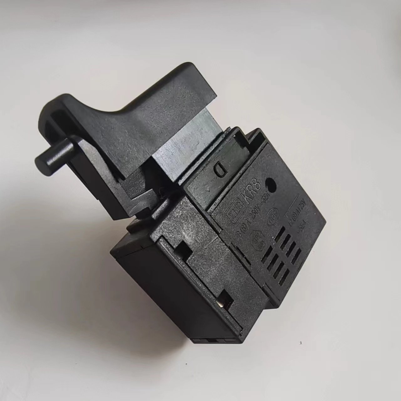 Electric tool switch accessories are suitable for Qiyang 6.5 hand drill switches, high-power 8-18 switches