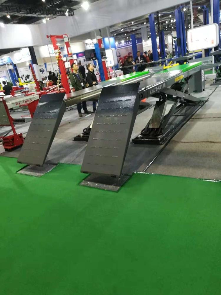 ULJS-5018E Scissor Lift Hydraulic Auto Body Repair Tooling Vehicle Lift for Car Alignment and Alignment Shop Equipment