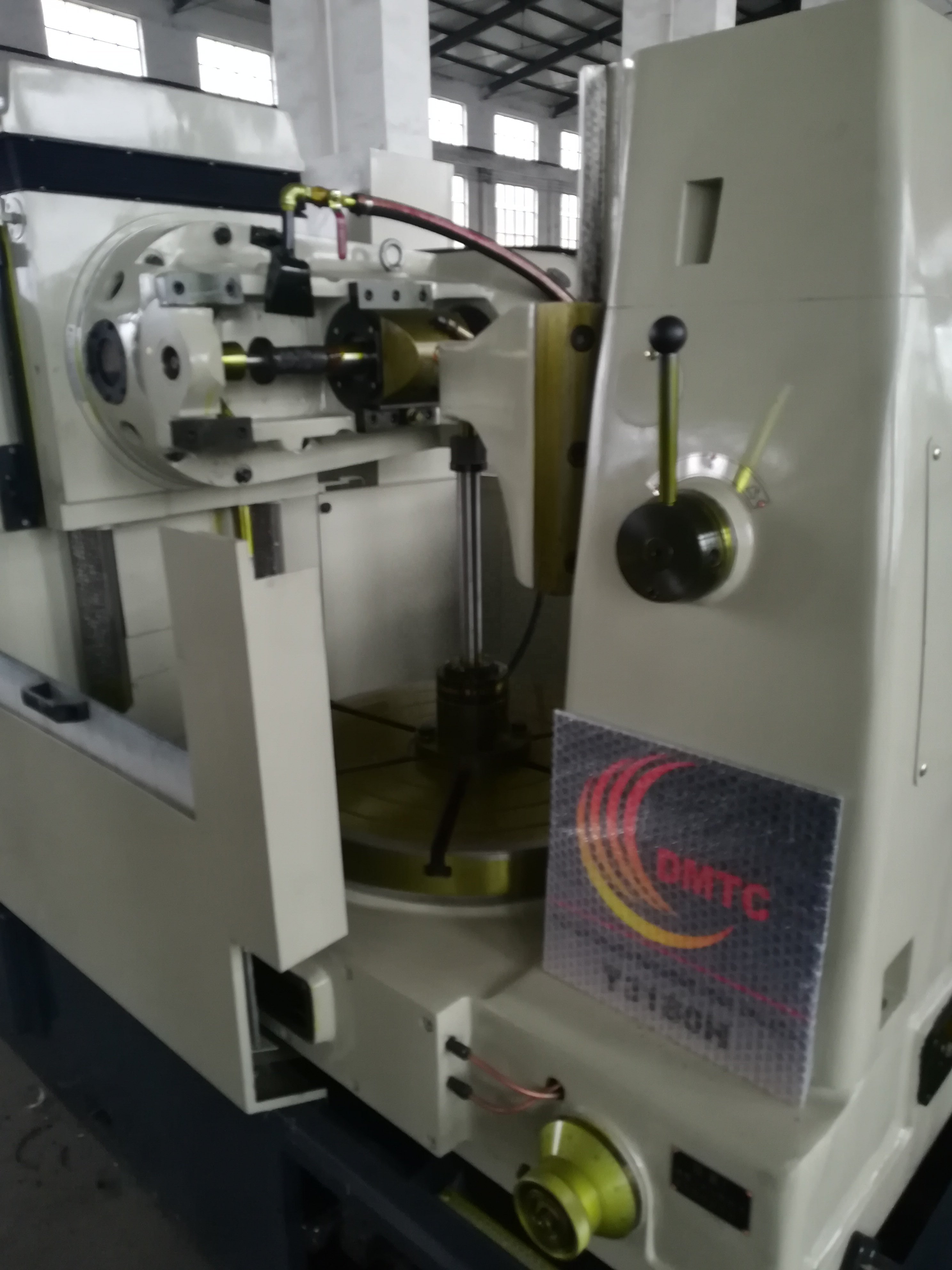 Y3180 Conventional Vertical Gear Hobbing Machine/Sprocket Making Machine