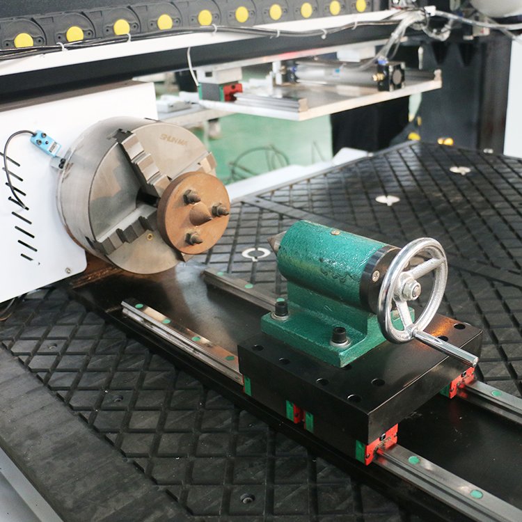 Most Popular High-efficiency Woodworking Carving Machine ATC Cnc Router 1325 4 Axis Wood With a Linear Tools Replacement Device