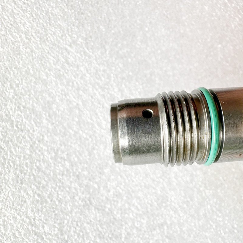 High Performance Pressure Relief Valve Common Rail Pipe Pressure Limiting Valve for Delphi