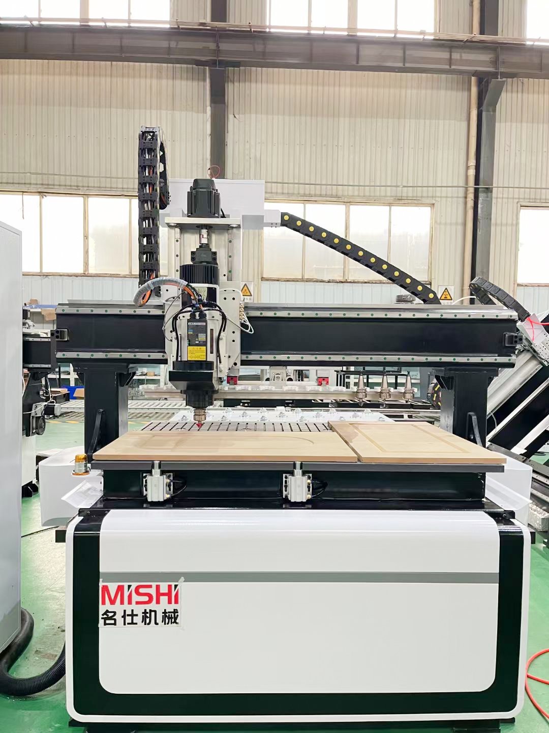 New Arrival Wood Cnc Router 1390 Atc Automatic Feeding Furniture Cabinet Making Machine CNC Machine
