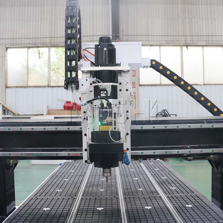 New Arrival Wood Cnc Router 1390 Atc Automatic Feeding Furniture Cabinet Making Machine CNC Machine