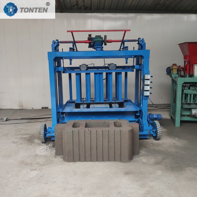 Low Price Semi Automatic Large Mobile Hollow Cement Block Brick Making Machine