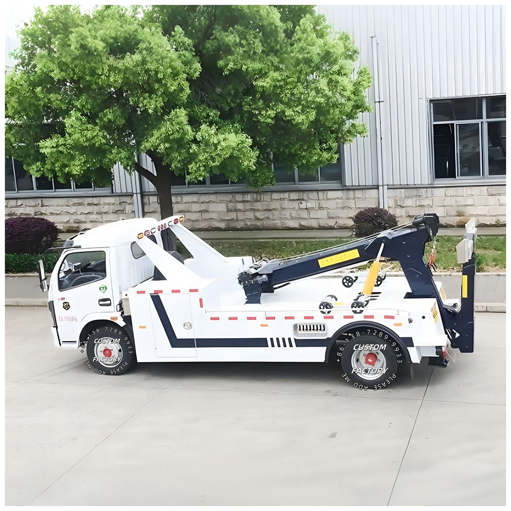 Factory Dongfeng Tow Truck LHD RHD Rollback Wrecker Truck Towing Truck with 4tons Winch