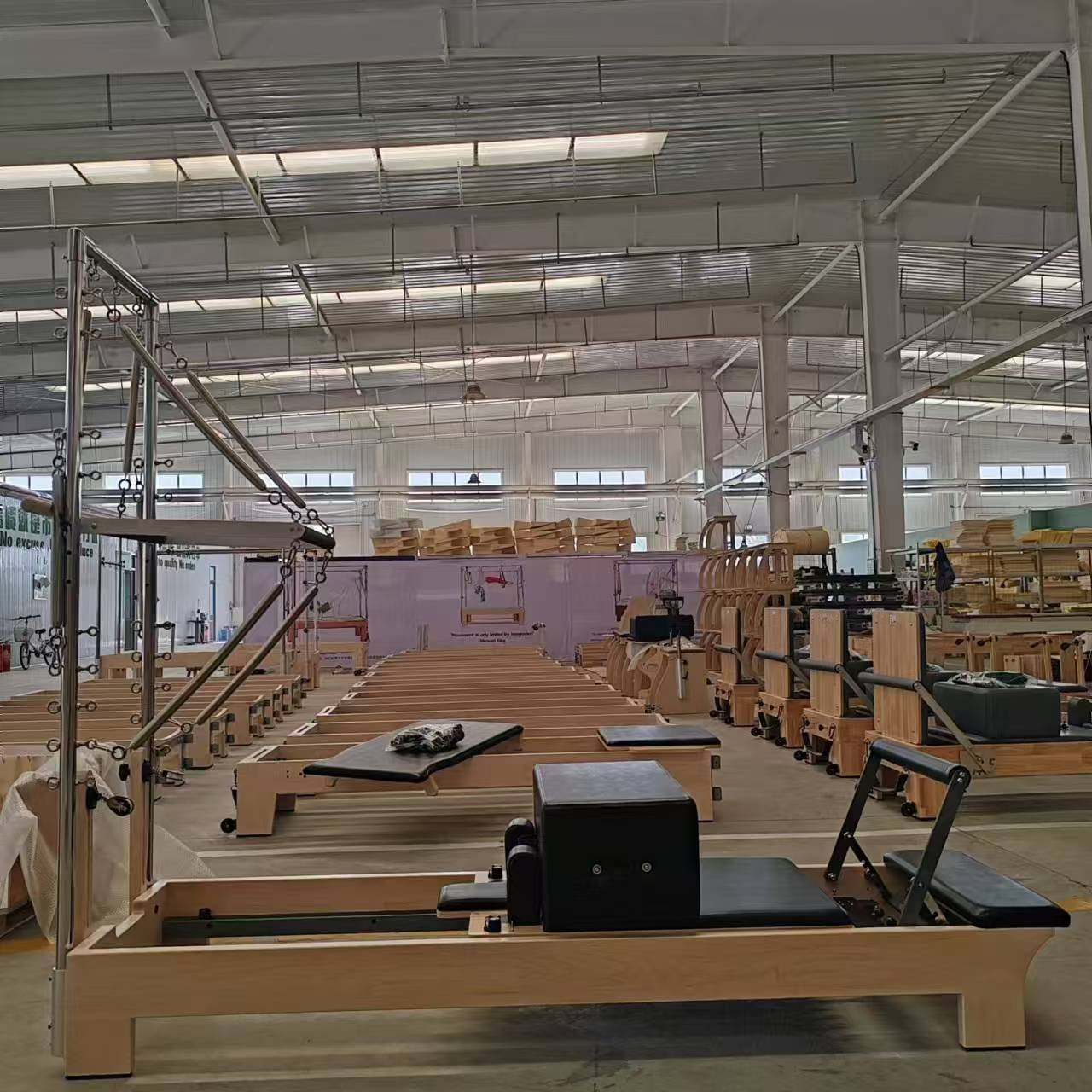 Maple Pilates Machine Wood Pilates Reformer Tower Half Trapeze Reforms Equiment for Professional Pilates Studio