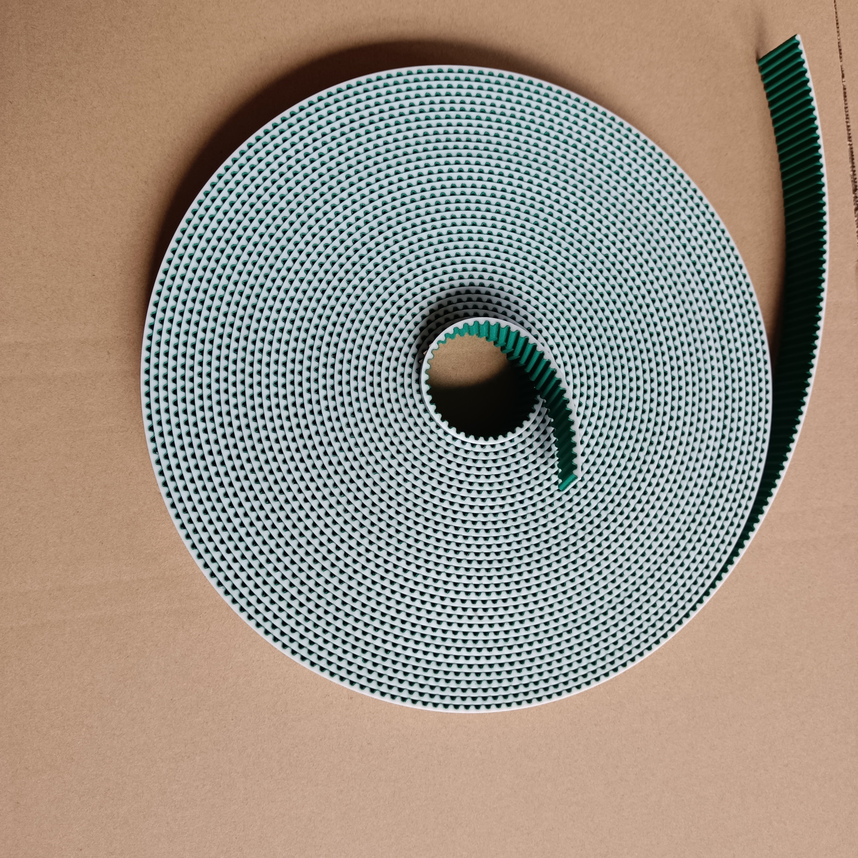HTD 5M timing belt