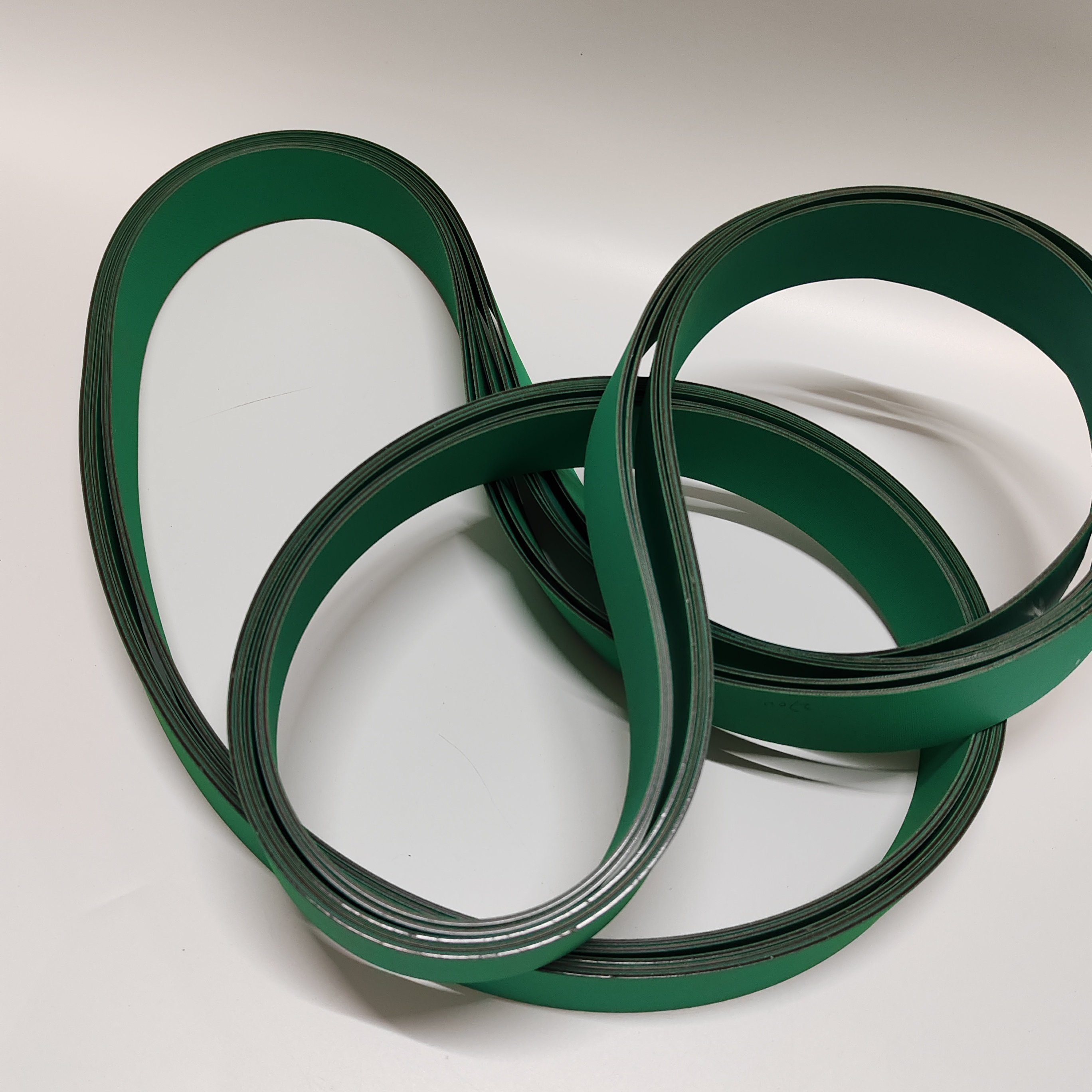 Habasit nylon sheet based wear-resistant Flat Belt in the textile industry 2700*50 customizable