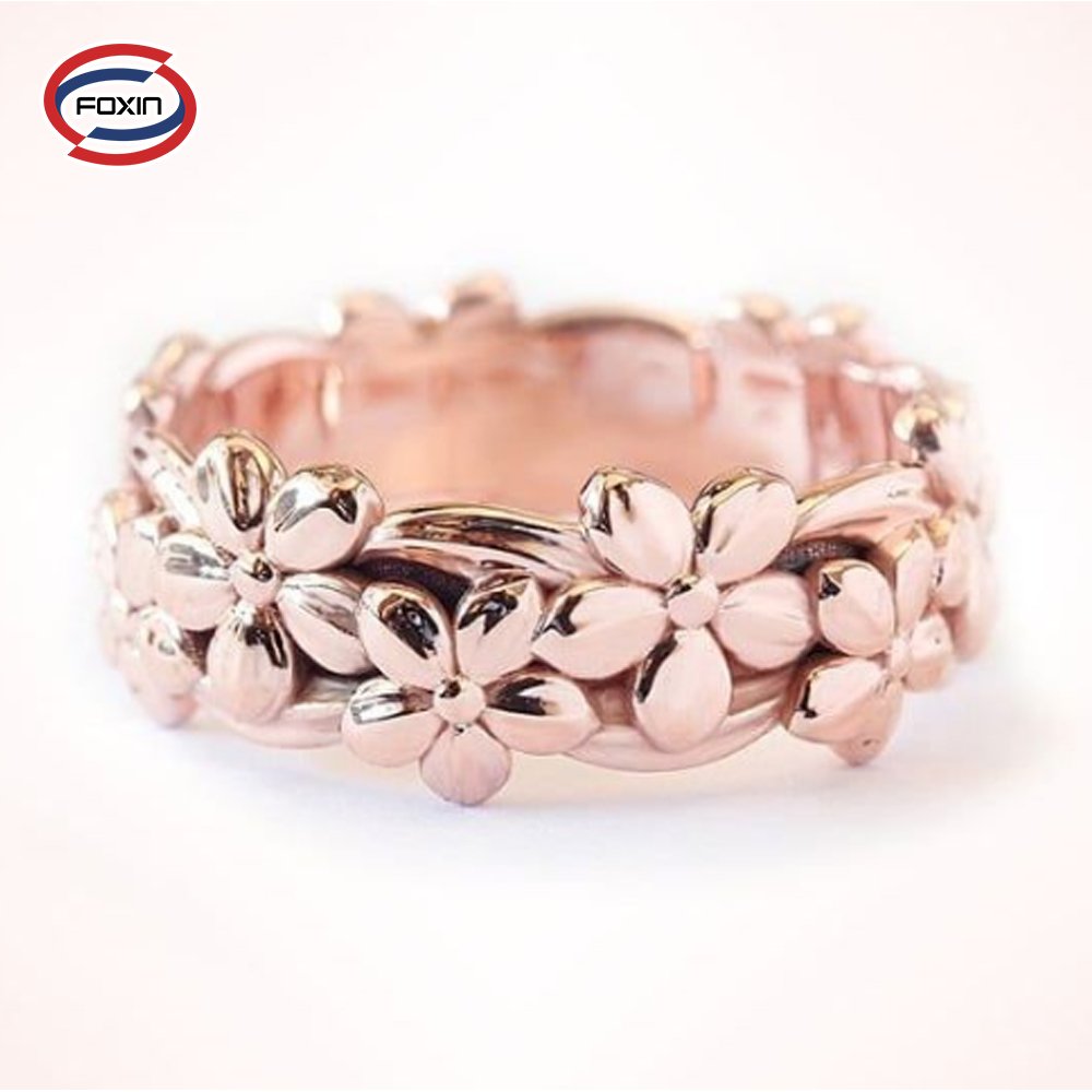 PVD Coating Machine 24K Gold Necklace Jewelry Vacuum Coating Machine Coating Machine