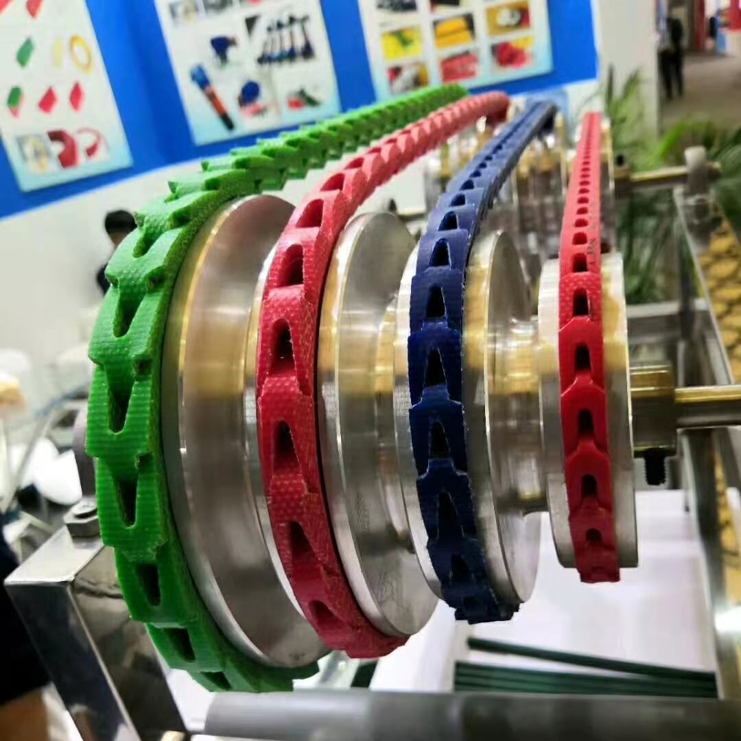 Adjustable Drive Link V-Belt Poly Vinyl Chloride Type A/B/C/D Link V-Belts PVC v-belts with nut