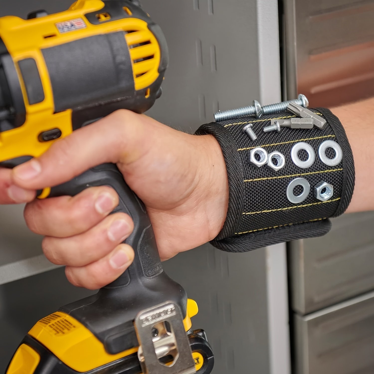 Portable Magnetic Wristband Tool Bag Keep Your Tools Within Reach