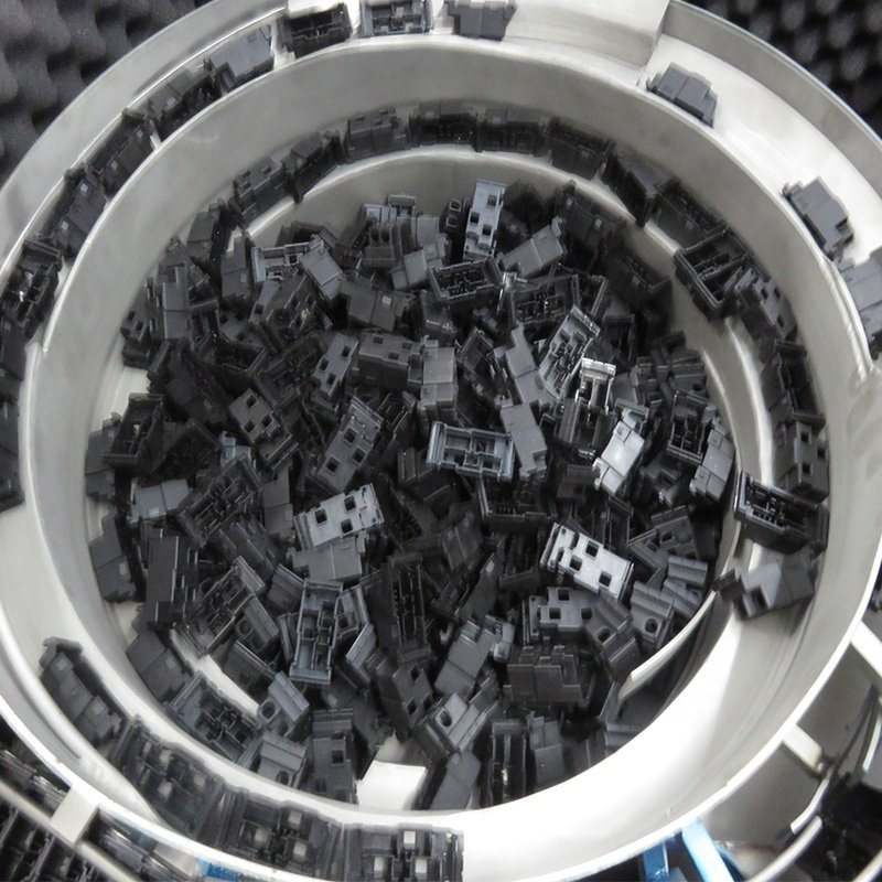 Automatic Machine Industrial Equipment for Plug Socket Motor Switch Fan Assembly New Product 2020 Manufacturing Plant Provided