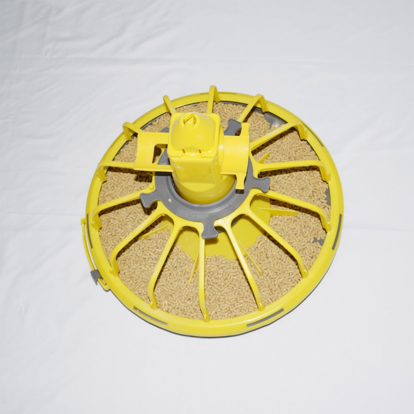 Poultry Auto Auger Feeder Pan Broiler Feeding System Chicken Feeding Water Drinking System Pan Feeding System