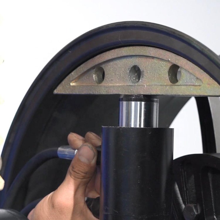 Low Cost Vehicle Rim Repair Equipment Rim Straightening Machine With CE ARS26