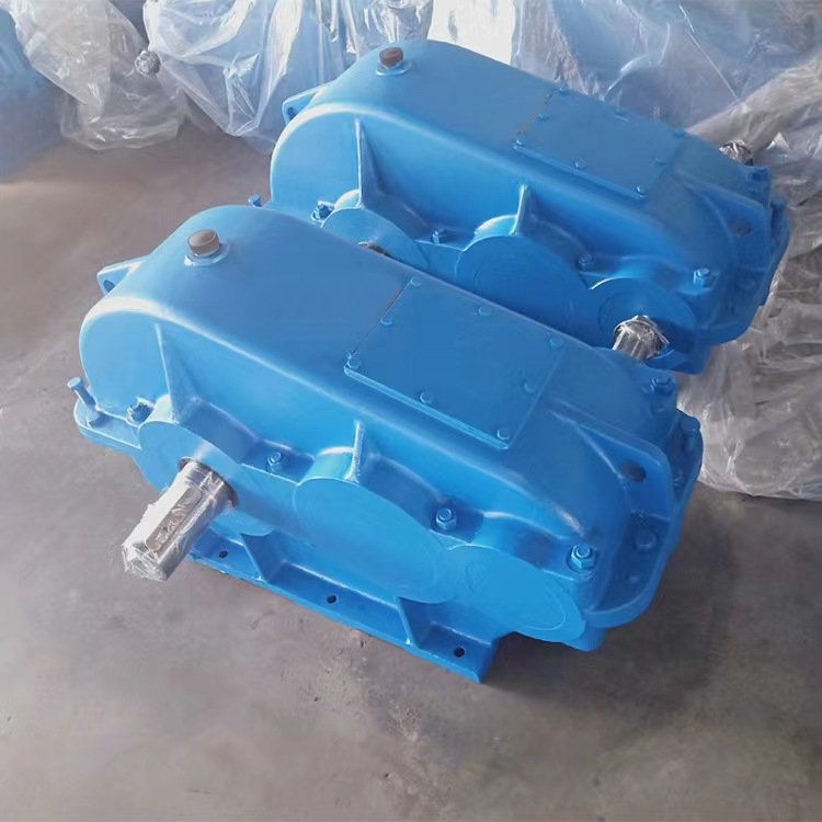 ZQ Series Reduction Transmission High Power Helical Gearbox Reducer for Shredder Mixer Belt Conveyor line
