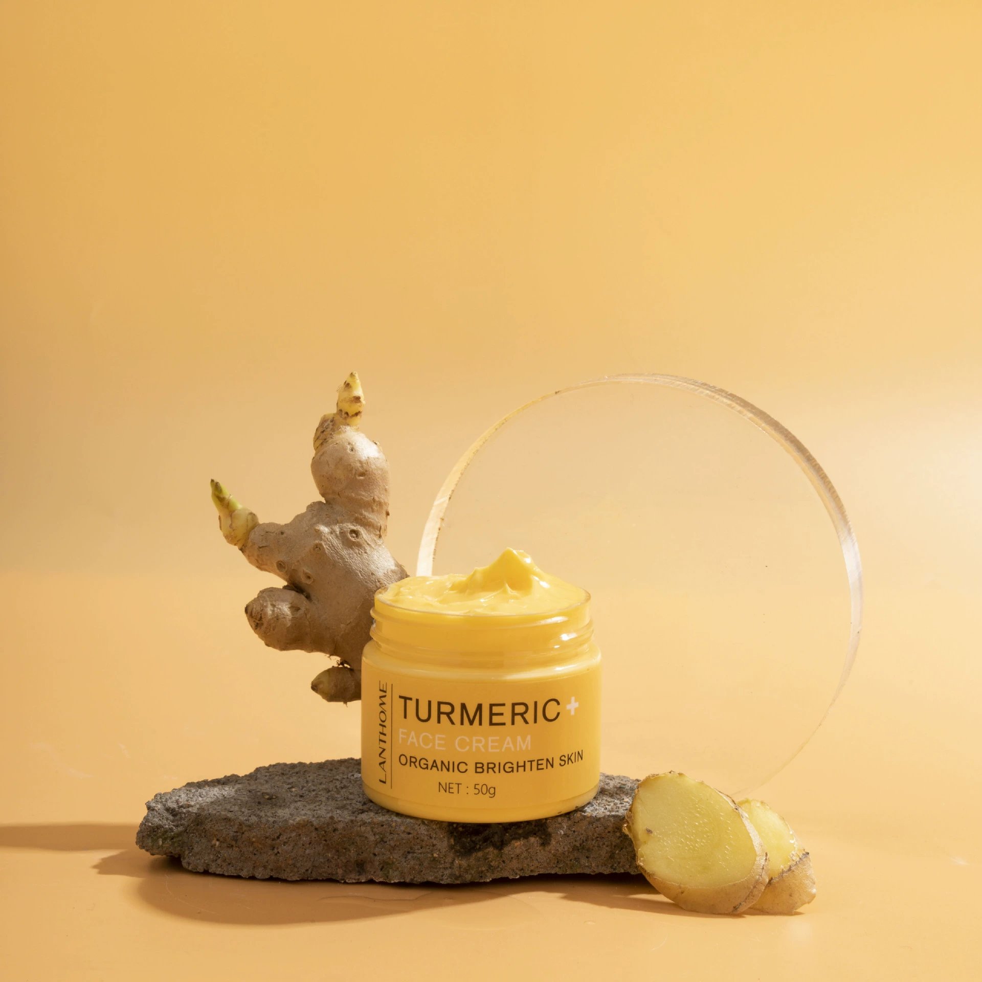 New Turmeric Essence Oil Skin Care Set Moisturizes Repairs Brightens and Hydrates Skin to Alleviate Dull Skin