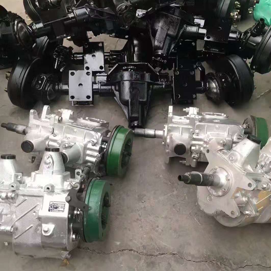 New 30HP 2-Cylinder Agricultural Farm Tractor 8F+2R 216Nm Manual Small Transmission Gearbox With PTO Reducer Gearbox Belt Clutch