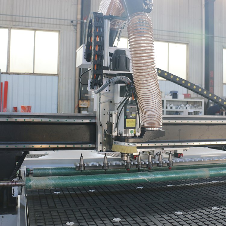 Customized ATC CNC Router 2132 With Automatic Tool Change Pressure Roller Vacuum Work Table CNC Nesting Cabinet Machine