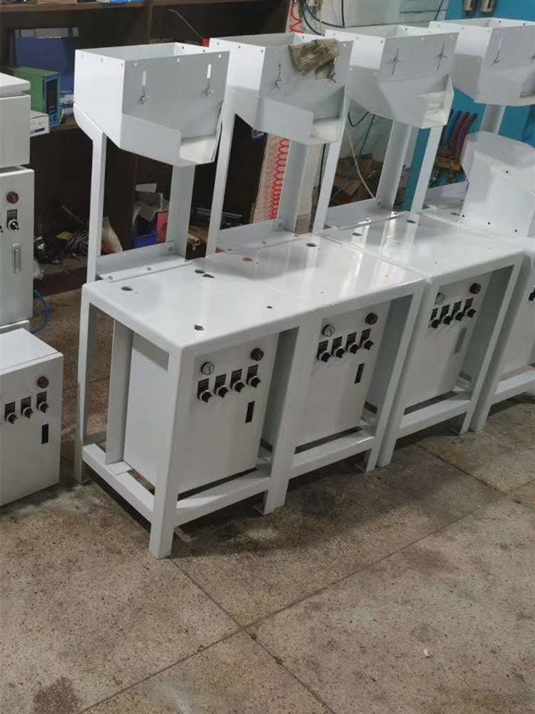 High Speed Automatic Bolts Nuts Auto Body Feeding System Nut Feeder Machine for Spot Welder