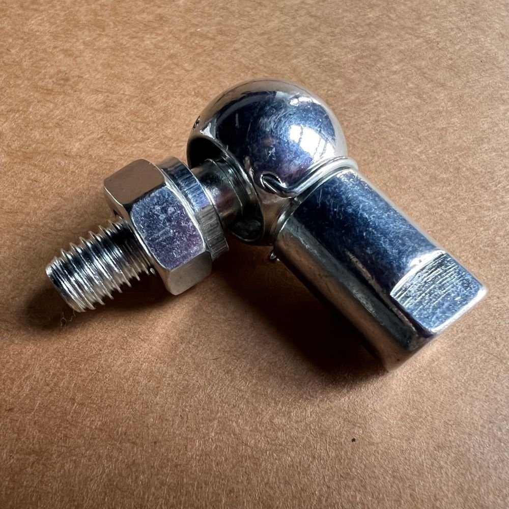 DIN71802-CS-22-M14, Angle Ball Joints, M14x1,5, Right Hand, With Threaded Stud and Safety Clips, Carbon Steel, Zinc Plated