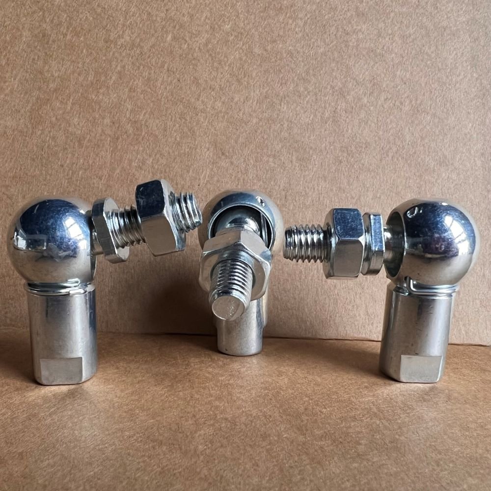 DIN71802-CS-22-M14, Angle Ball Joints, M14x1,5, Right Hand, With Threaded Stud and Safety Clips, Carbon Steel, Zinc Plated