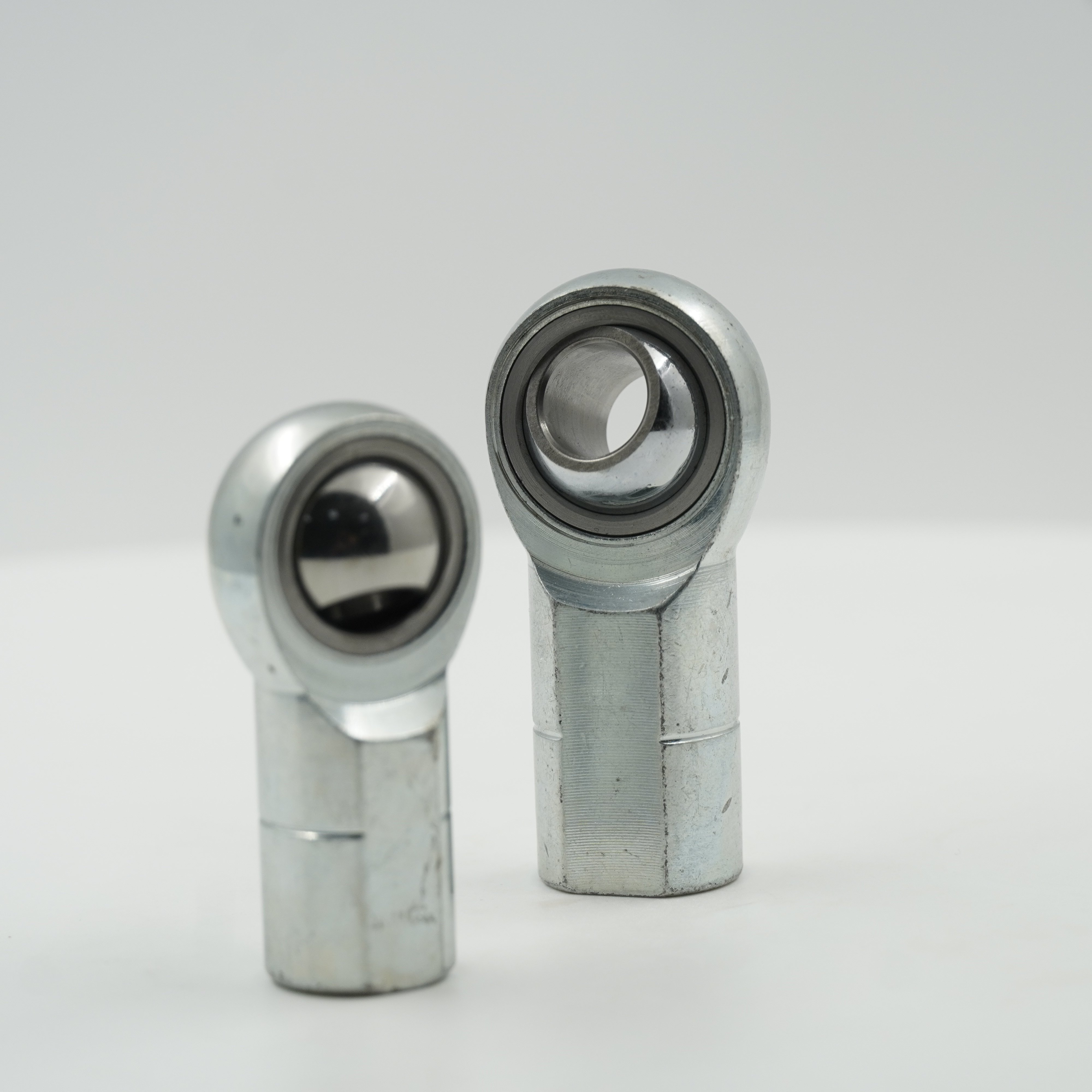Spherical Plain Bearing Rod Ends Joint Bearing in SIZ 3T to SIZ 16T Sizes