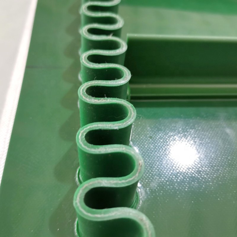 pvc green conveyor belt with sidewall and cleat for agricultural conveyor