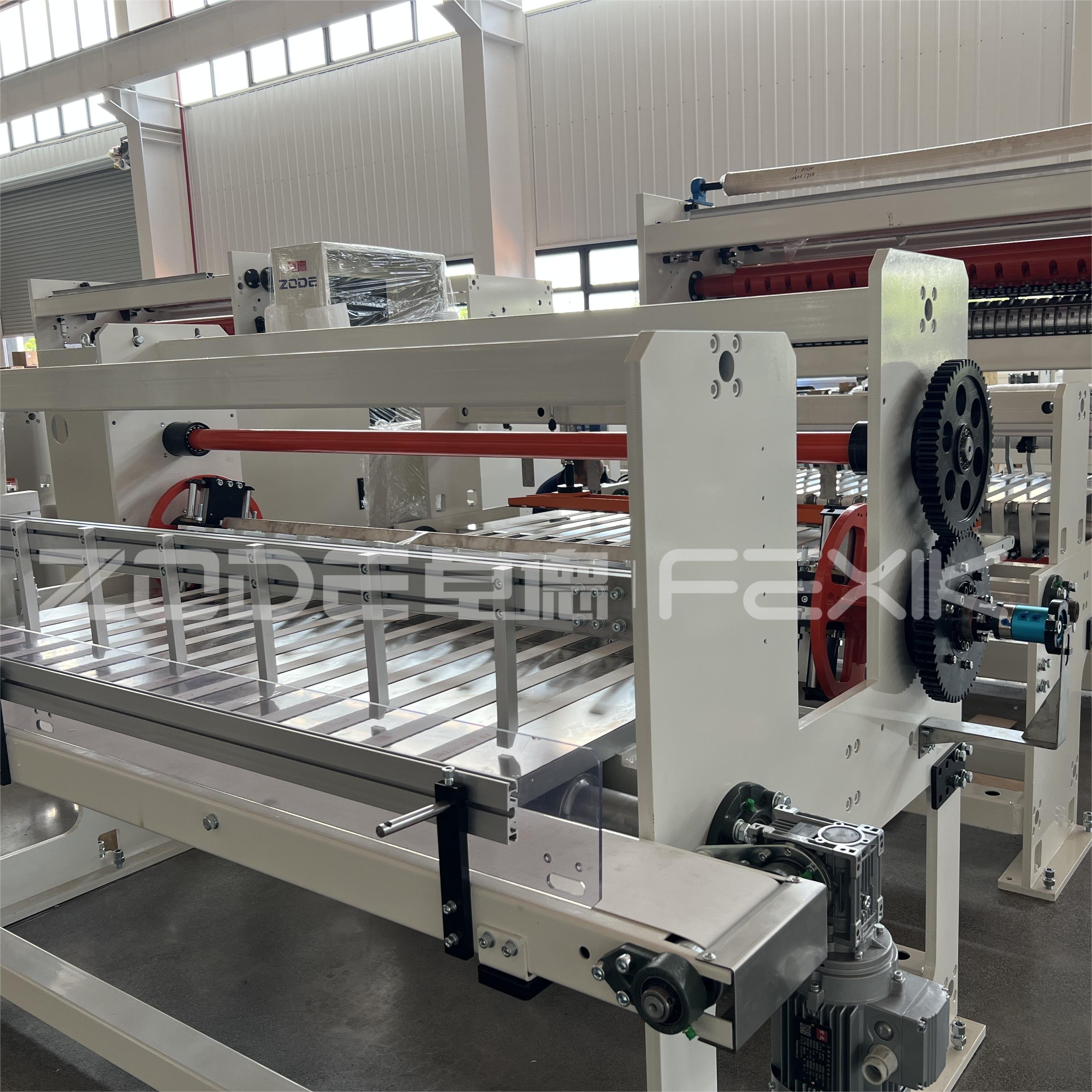 Automatic Facial Tissue Making Production Line Facial Tissue V Folding Machine 130m/min Tissue Paper Folding Equipment