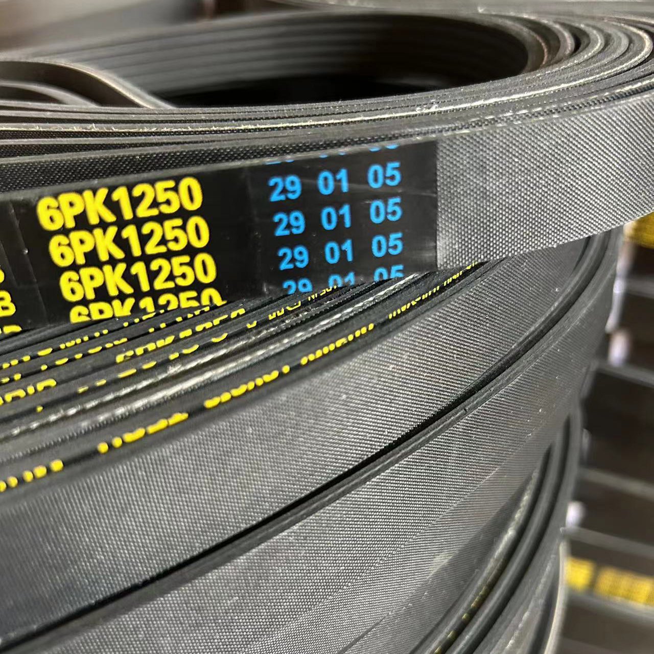 Motor PK Belt for Reliable Engine Drive Trustworthy Belts for Cars and Light Trucks