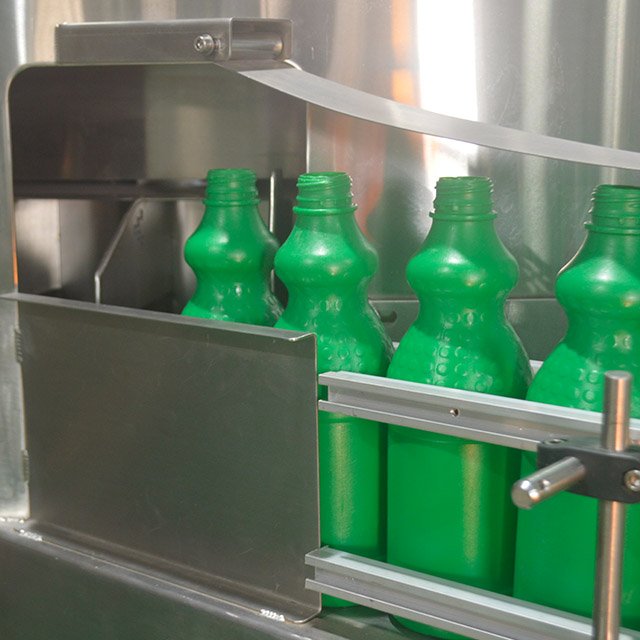 Source Manufacturer Custom Coating Servo Motor Drive Filling Machine Automatic Feeding Single Cap Machine