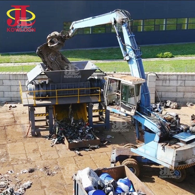 Multifunctional Scrap Metal Recycling Equipment Car Body Shell Crusher Bumpers Car Wheel Shredder