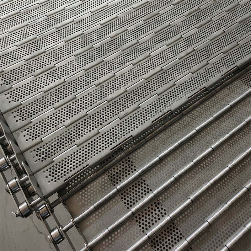 Stainless steel chain plate food conveyor belt, heat-resistant garbage and scrap steel crushing transmission, industrial