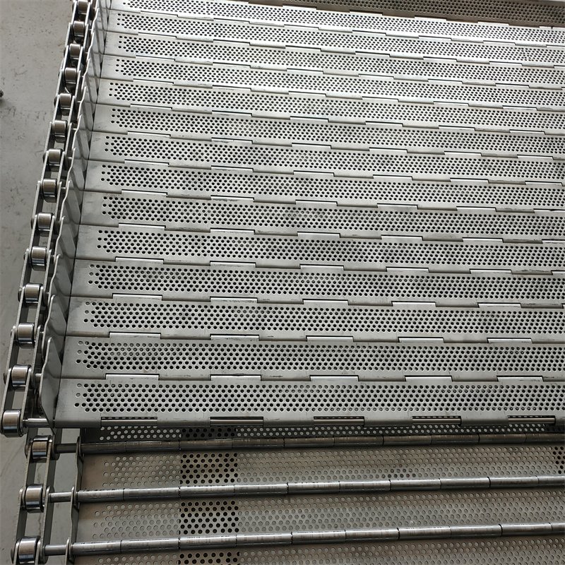 Stainless steel chain plate food conveyor belt, heat-resistant garbage and scrap steel crushing transmission, industrial