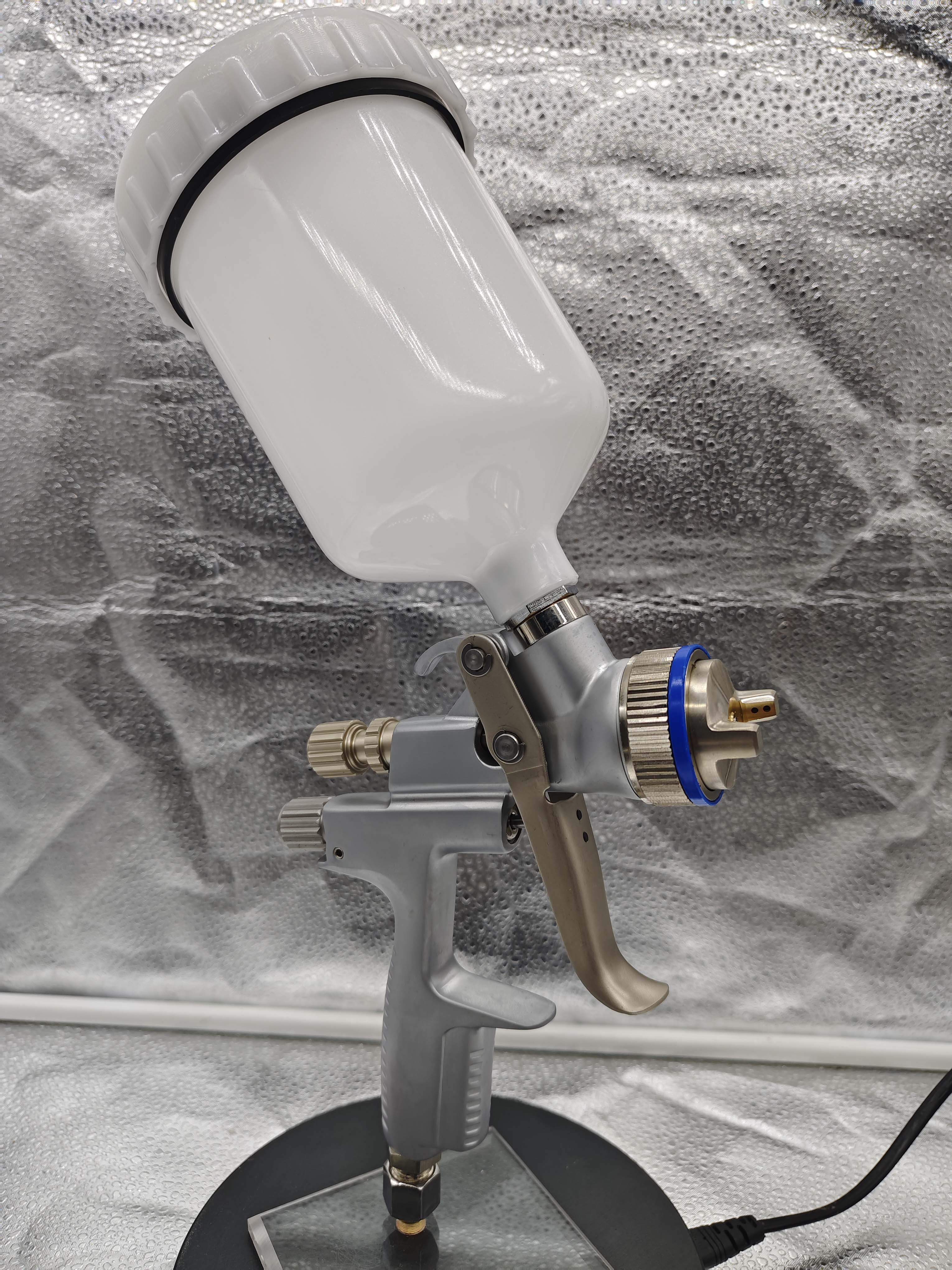 XINGYE R3100 High-Performance HVLP Car Paint Spray Gun for Professional Auto Body Repairs