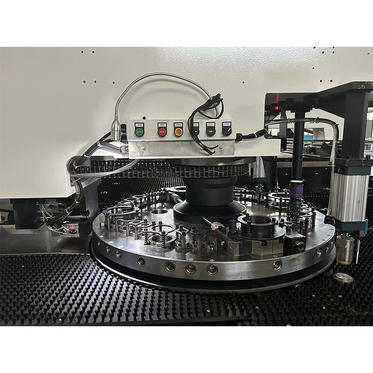 Wholesale Turret Punching Machine Automatic Metal Plate Perforation Reliably Certified Engine Gear Core Certified Restaurant