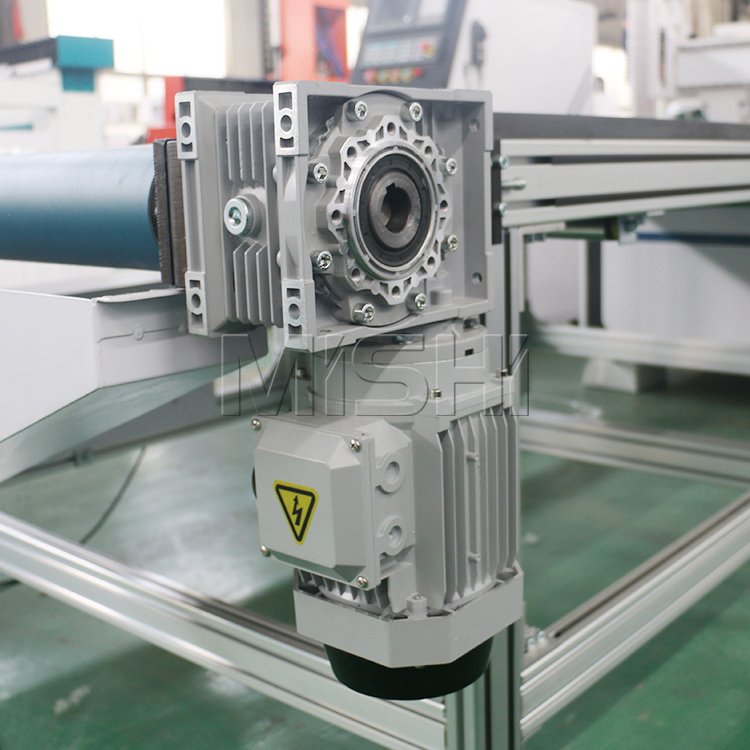Factory Sale 1325 2040 Automatic Loading and Unloading ATC CNC Router Machine for Wood Making Processing