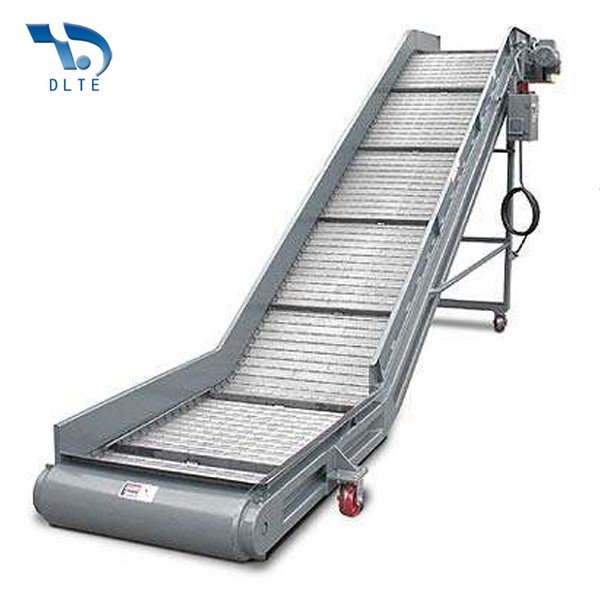 SUS304 Food grade Lifting conveyor Incline Conveyor with baffles/ flights elevating conveyor for food nuts