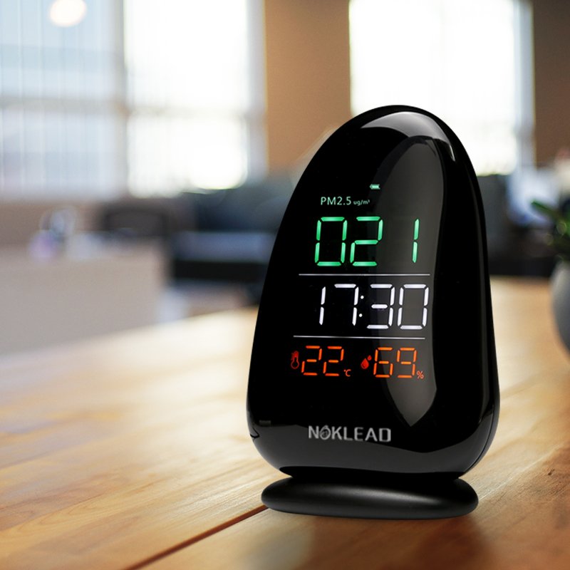 Smart air detector with particle sensor for pm2.5 for pollution testing