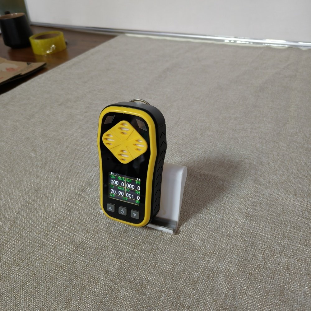 High Quality Gas Natural Smart Gas Detector 4-in-1 Portable Gas Detector With Sound And Light Alarm