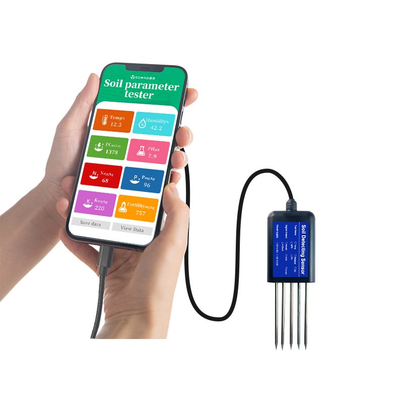 8-in-1 Soil Sensor Ideal for Both Farming and Gardening Applications